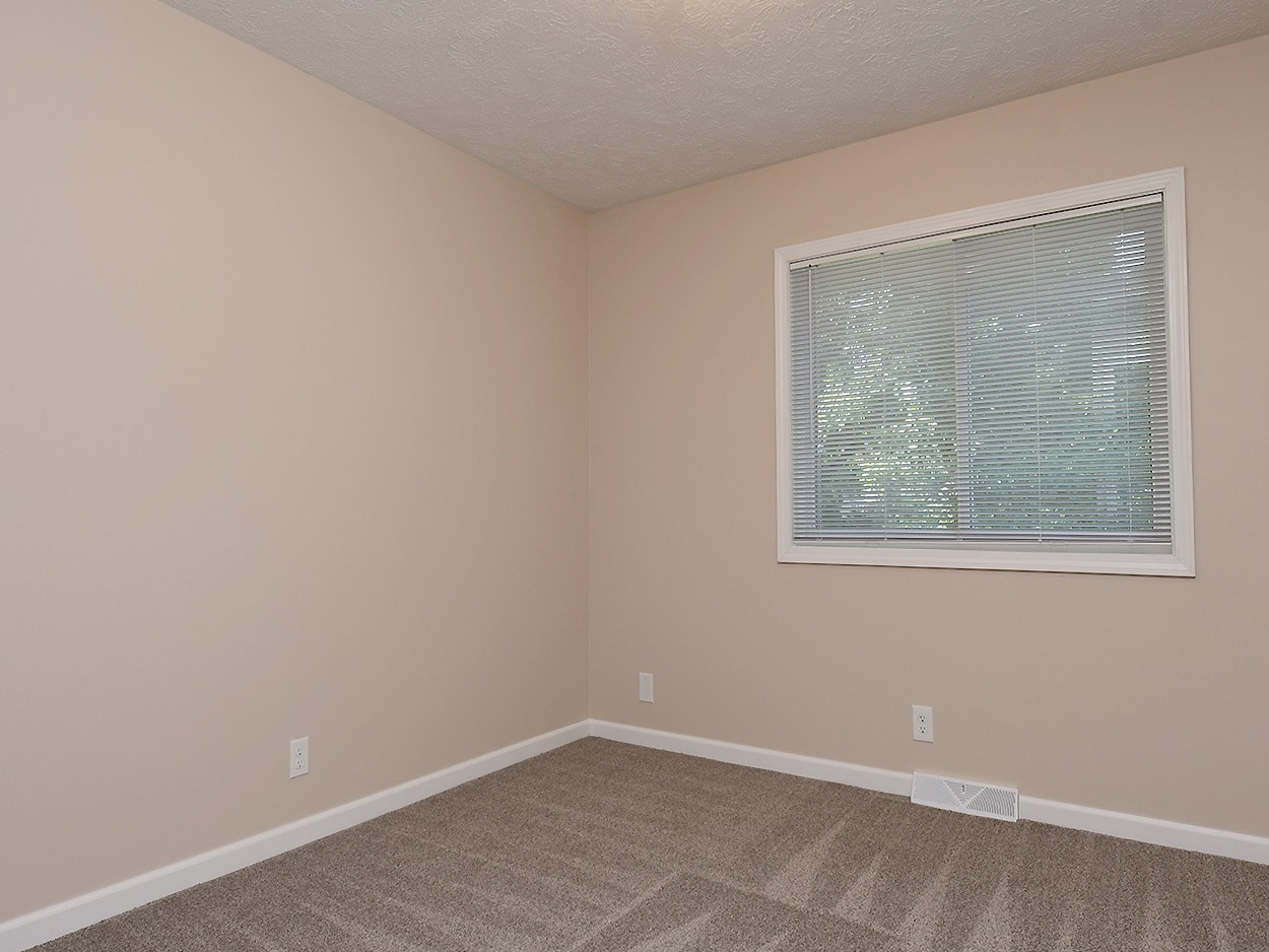 Building Photo - 14028 Madison Cir