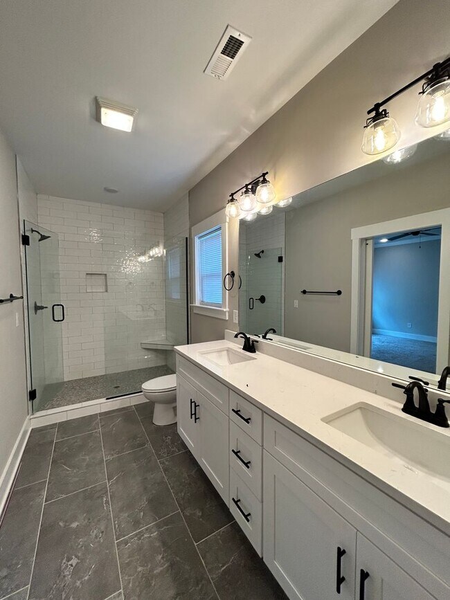 Building Photo - Beautiful New Build 3 Bed, 2.5 Bath, 2 Car Garage - Community Pool & Walking Trail!