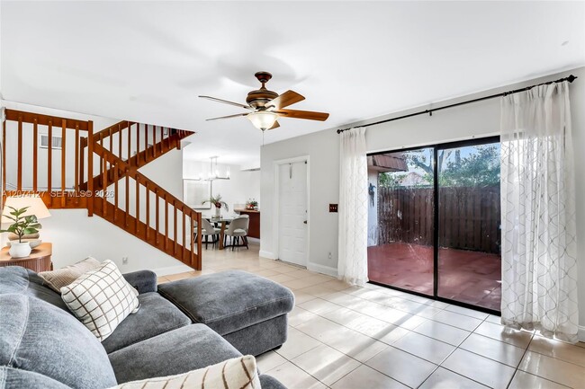 Building Photo - 804 SW 119th Way
