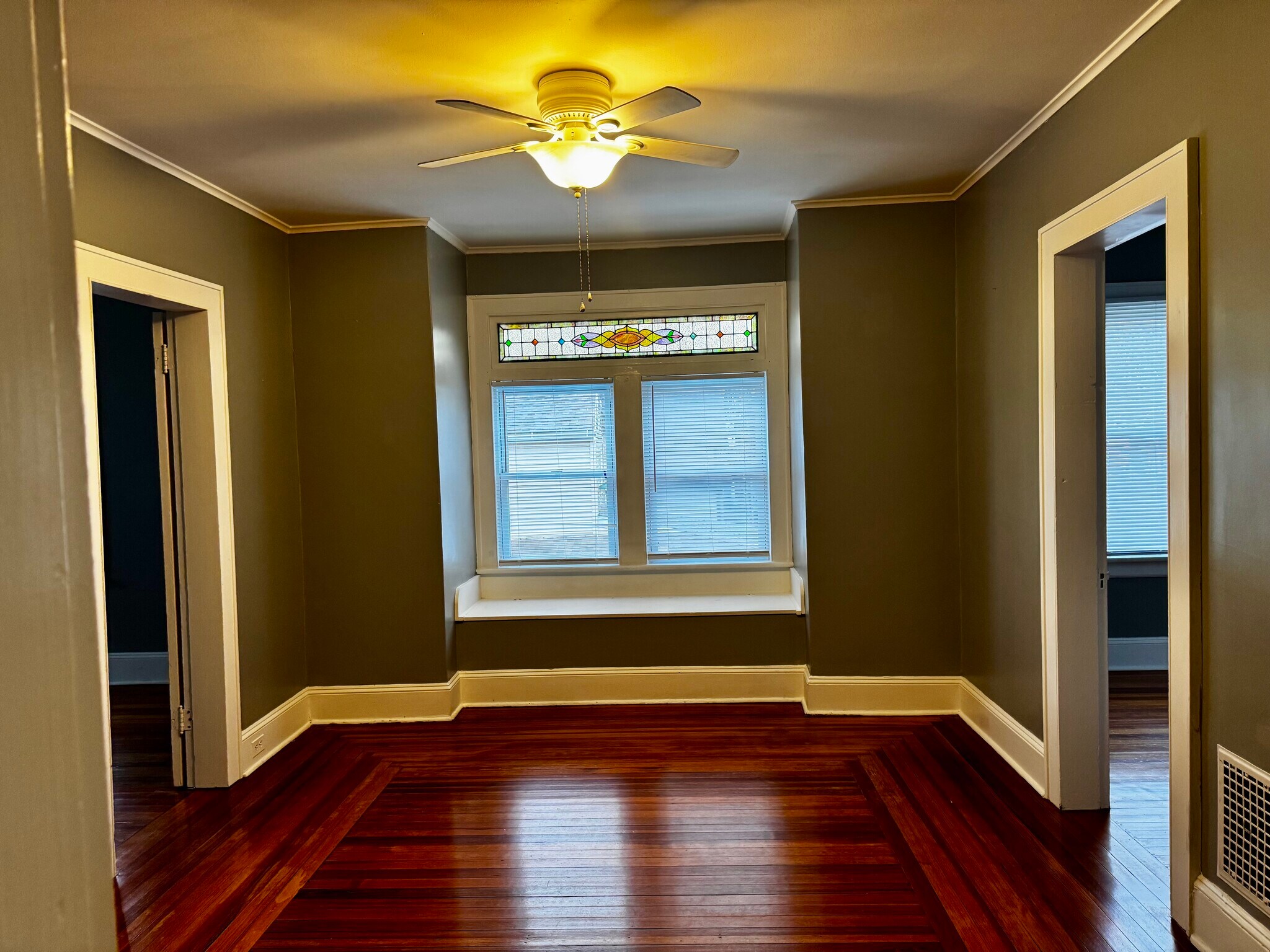 Building Photo - 78 Cherry St