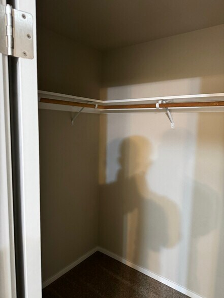 Building Photo - 16522 45th Ave E