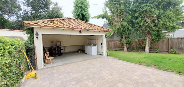 Building Photo - 838 Arden Rd