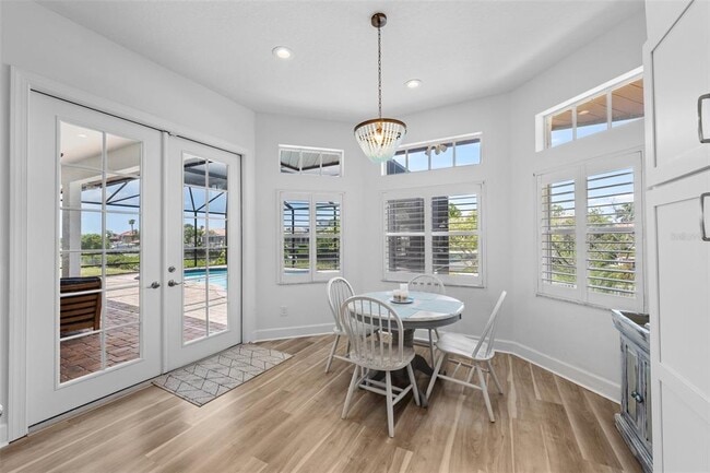 Building Photo - 949 Allegro Ln