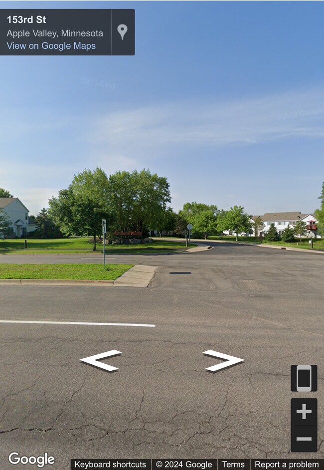 Building Photo - 15250 Florist Cir