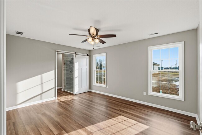 Building Photo - 15 Paislynne Ct