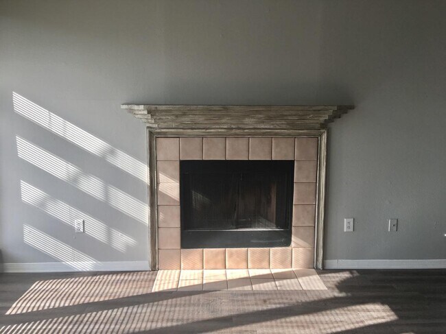 Focal point - 908 Pearl St