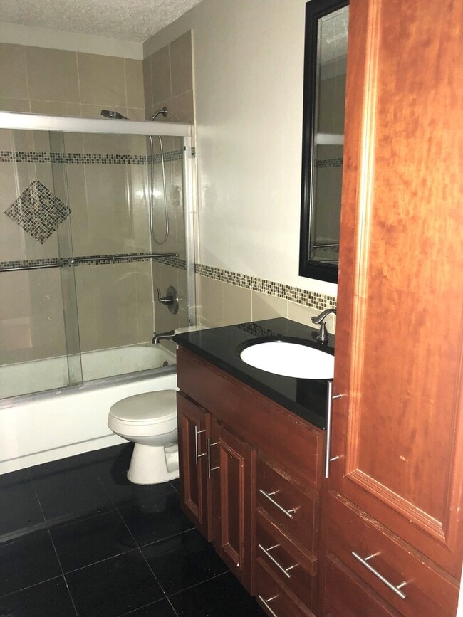Building Photo - 3890 Windjammer Ln