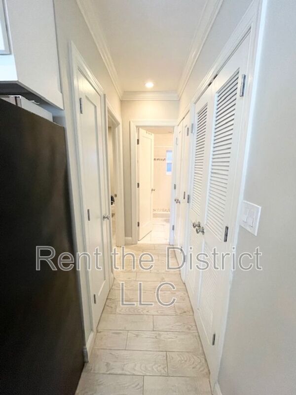 Building Photo - 15 Q St NW