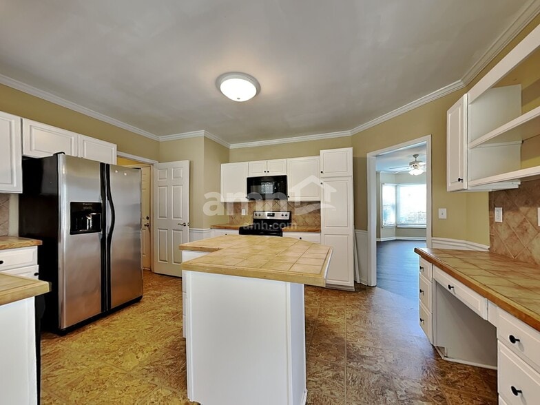 Building Photo - 4239 Brentonshire Ln