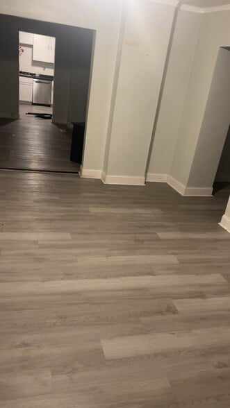 Building Photo - 3014 Nursery Ave