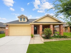 Building Photo - 716 Mallard Dr