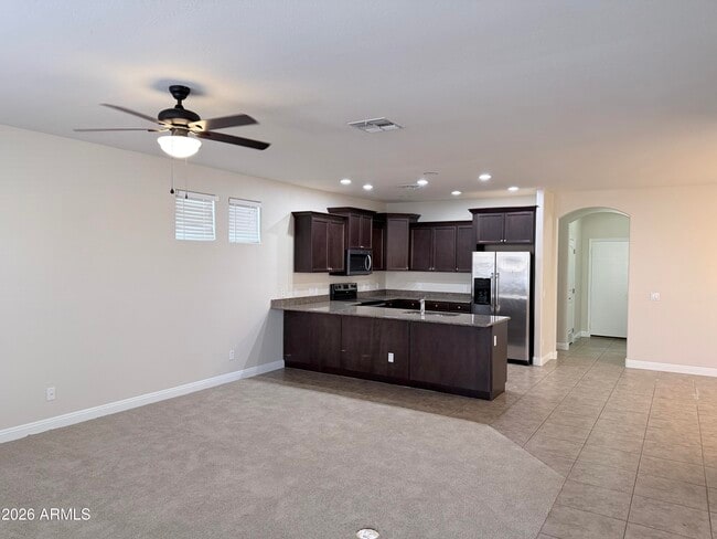 Building Photo - 3449 E Sheffield Rd