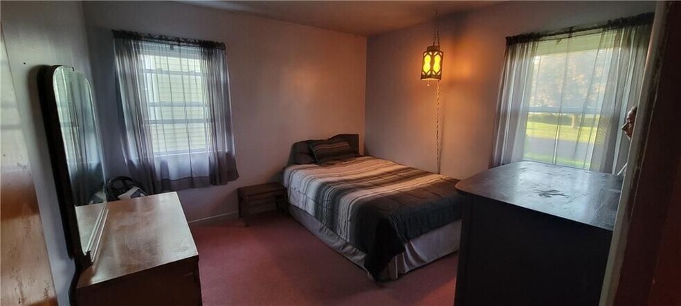 Building Photo - 148 Landon Ave