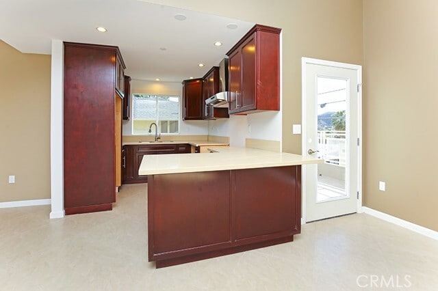 Building Photo - 3240 Montrose Ave