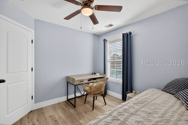 Building Photo - 225 University Pkwy