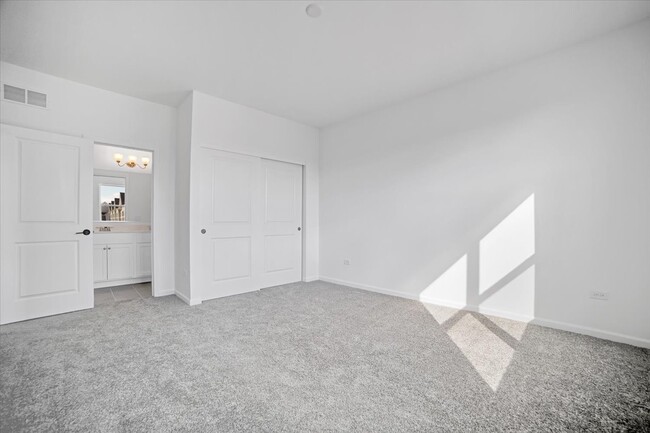 Building Photo - NEW CONSTRUCTION 3BED, 3BATH TOWNHOUSE IN ...