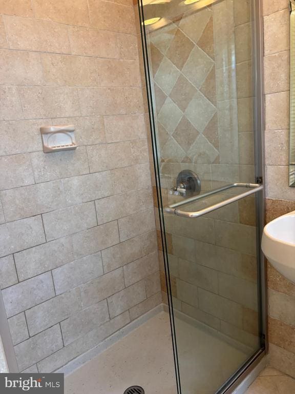 Building Photo - 1249 Derbyshire Rd