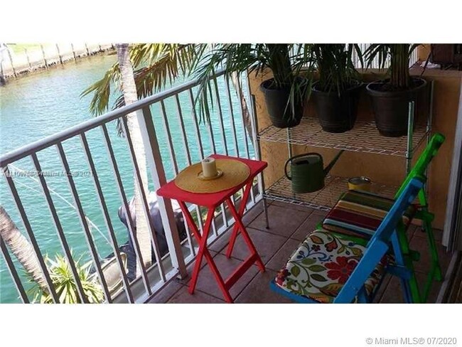Balcony - 2225 NE 123rd St