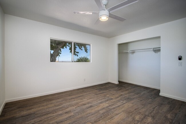 Building Photo - 3 Bedroom, remodeled home in the heart of Joshua Tree