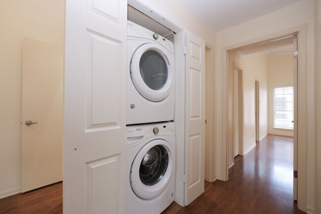 Building Photo - 2001 Bering Dr