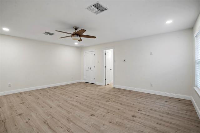 Building Photo - 5124 Collinwood Ave