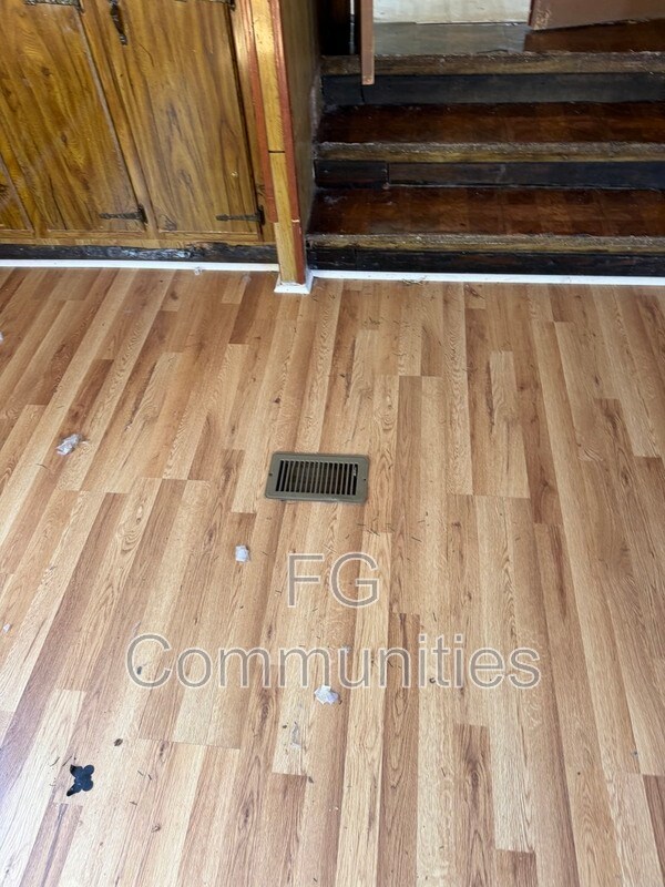 Building Photo - 125 Tinsley Heights