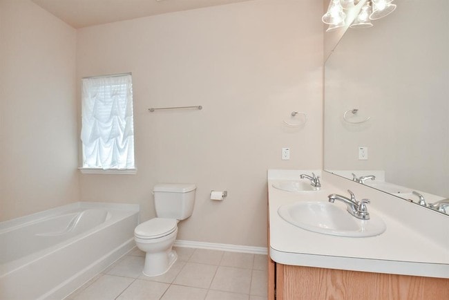 Building Photo - 6127 Carver Pines Dr
