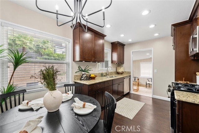 Building Photo - 232 Olive Pl