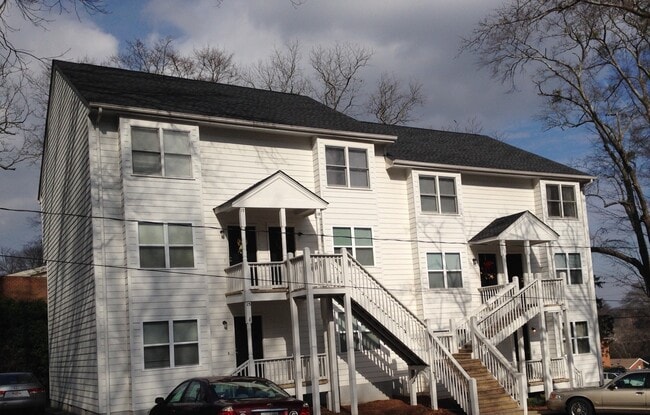 Building Photo - Great Location!!! Five Points, Tanyard Condominium's