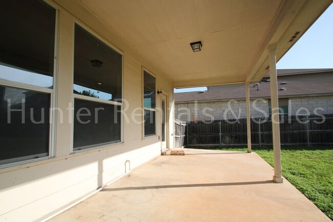 Building Photo - Beautiful Home in Sought-After Harker Heig...