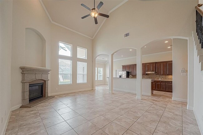 Building Photo - 13910 Desert Trace Ct