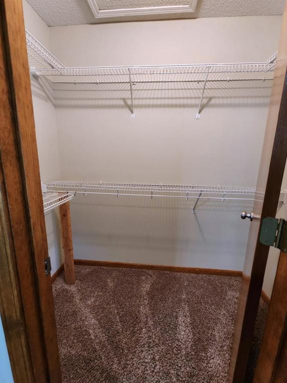 Building Photo - 211 E 22nd St