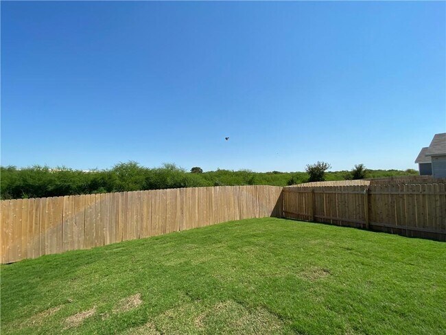 Building Photo - 7412 Tonka Ln