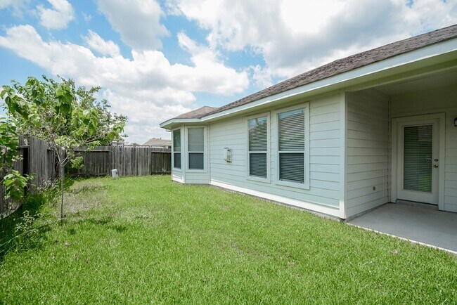 Building Photo - 4911 Spring Showers Ct