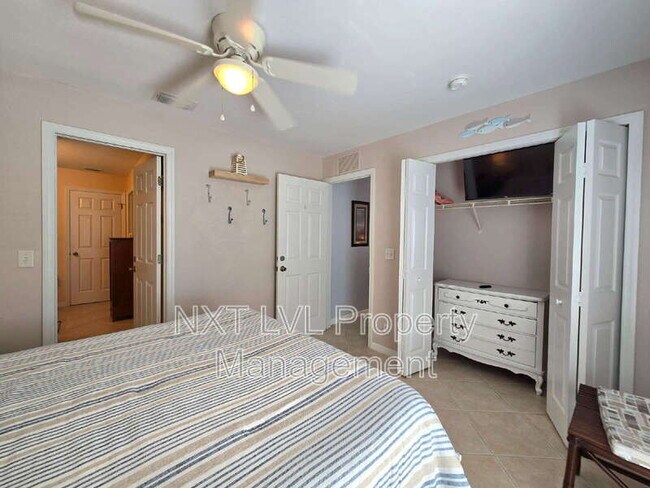 Building Photo - 2507 Embers Pkwy W