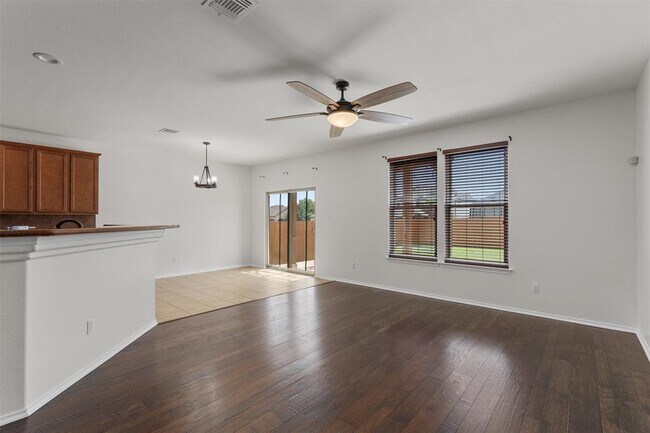 Building Photo - 18825 Star Gazer Way