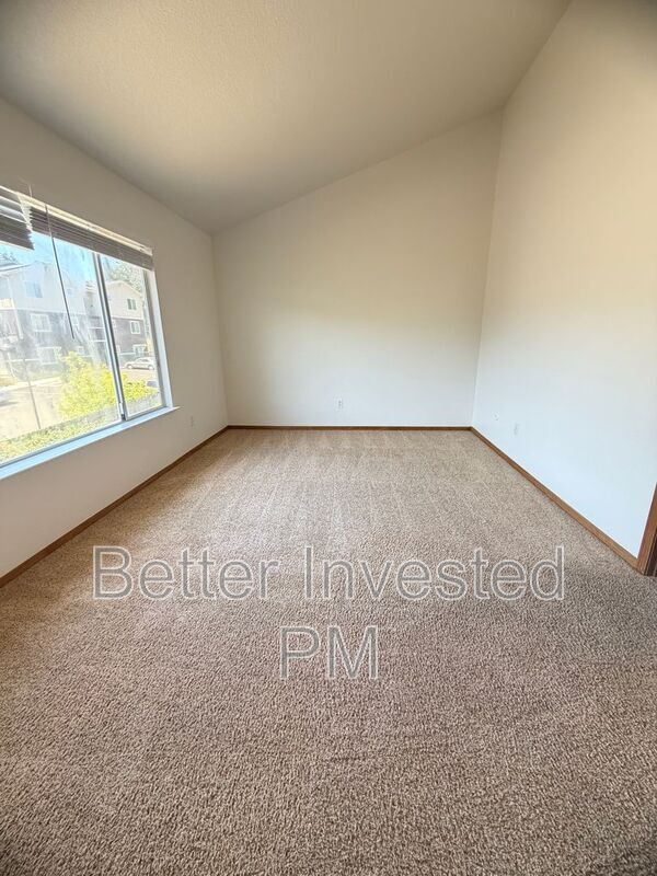 Building Photo - 7720 Bodega Ave