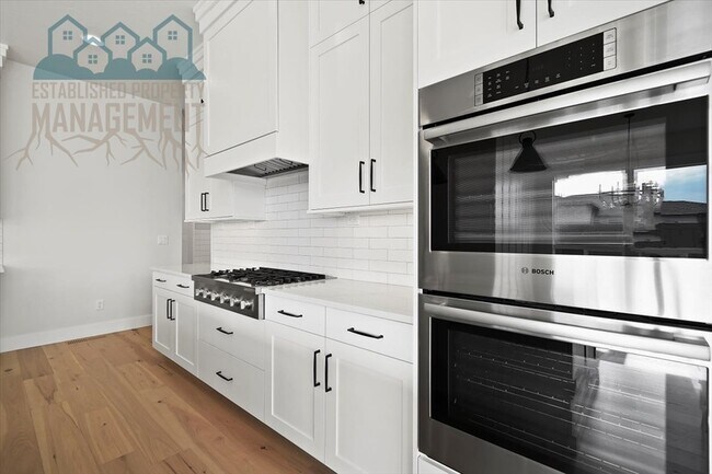 Building Photo - 10642 W Lothbury Dr