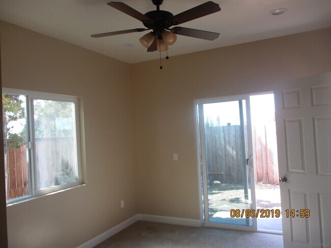 Building Photo - 5448 Mary Ln Dr