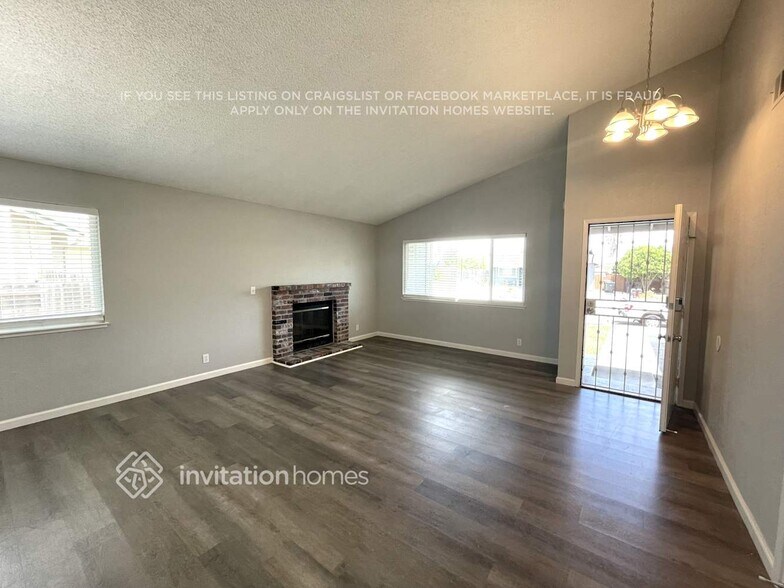 Building Photo - 1024 Winters Way