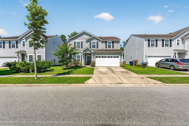 Building Photo - 2657 Doubletree Ct