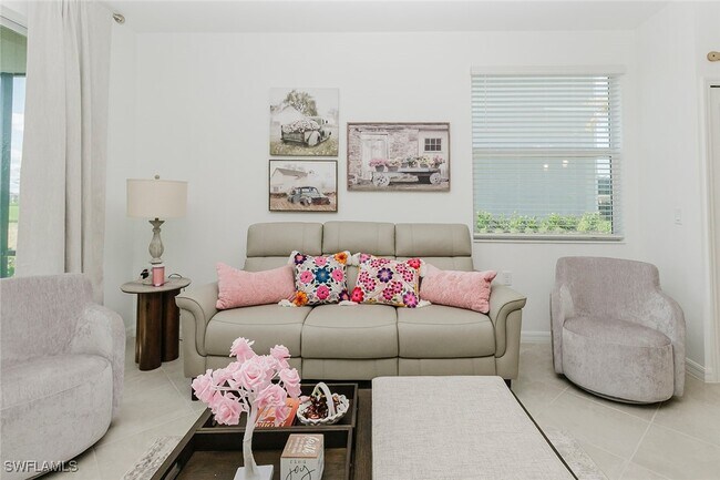 Building Photo - 5555 Double Eagle Cir