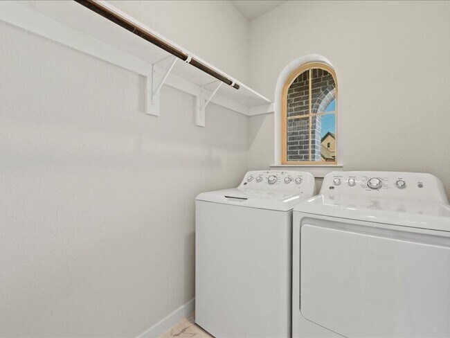 Building Photo - 7396 Mount Greylock Lp