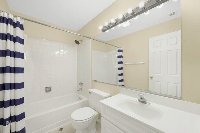 Building Photo - 1081 Courtland Dr