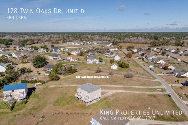 Building Photo - 178 Twin Oaks Dr