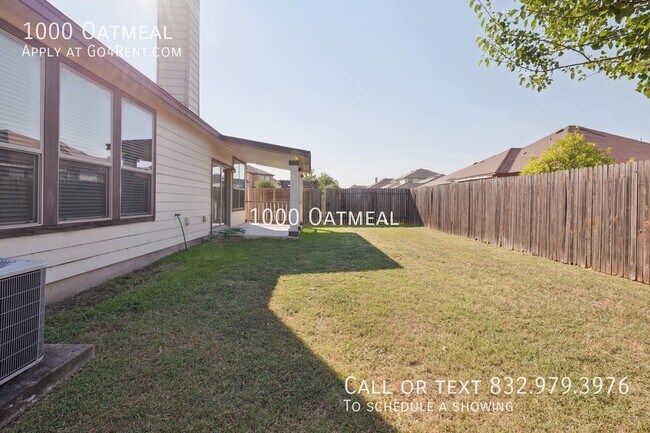Building Photo - 1000 Oatmeal-