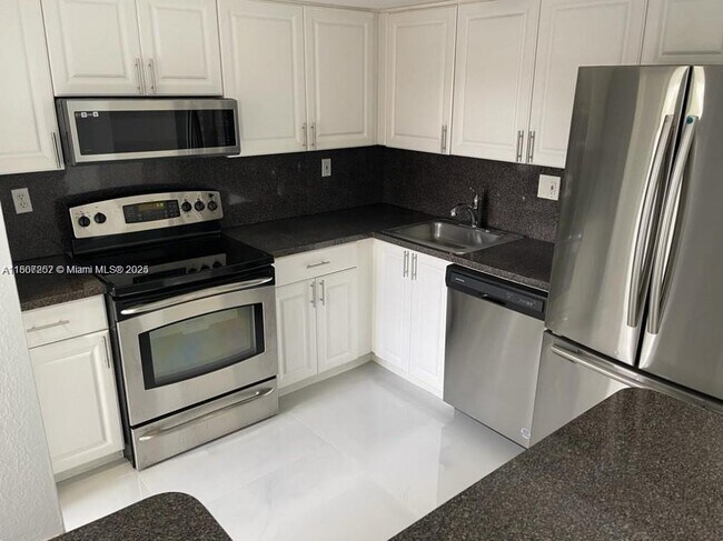 Building Photo - 17500 NW 68th Ave