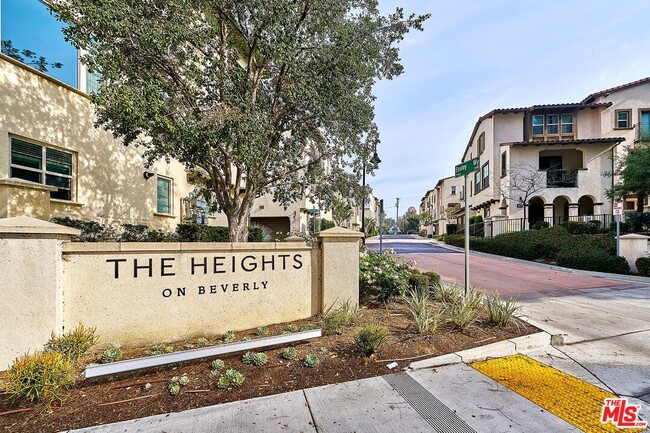 Building Photo - 11842 Nixon Ln