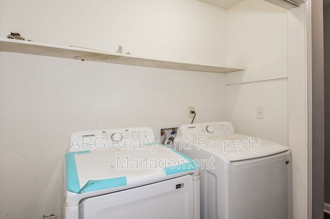Building Photo - 3512 Bramblevine Cir