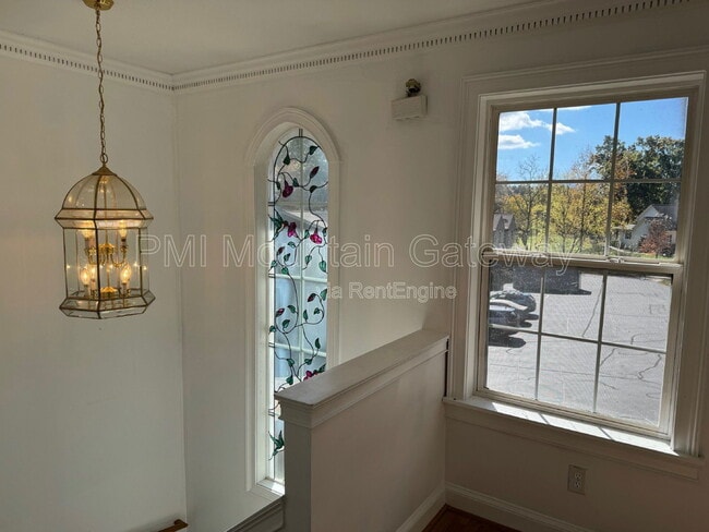 Building Photo - 73 Birdie Ln